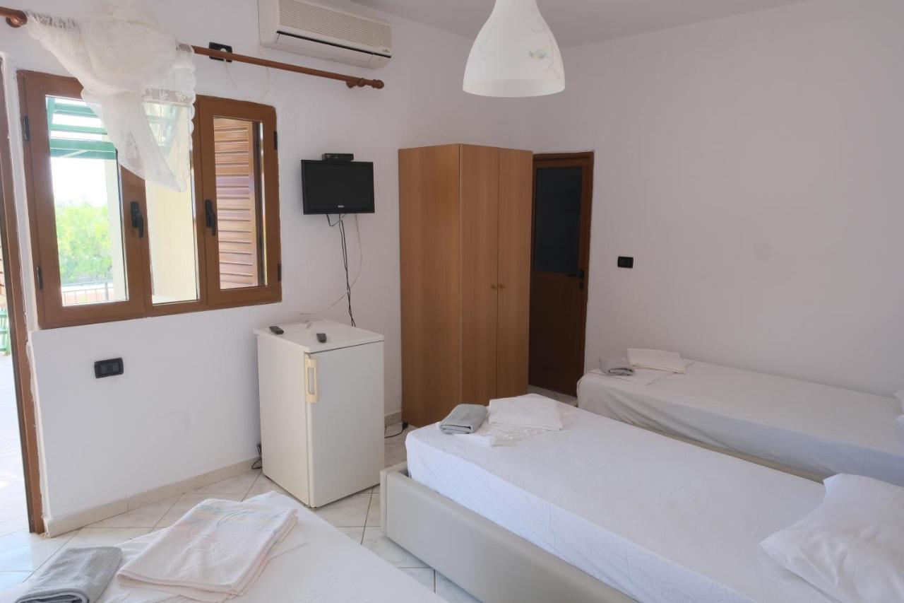 Mehilli Hotel Dhërmi 외부 사진