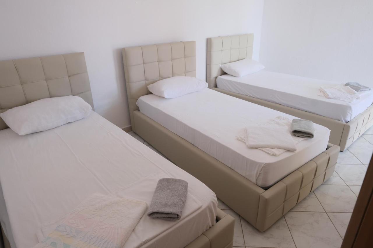 Mehilli Hotel Dhërmi 외부 사진