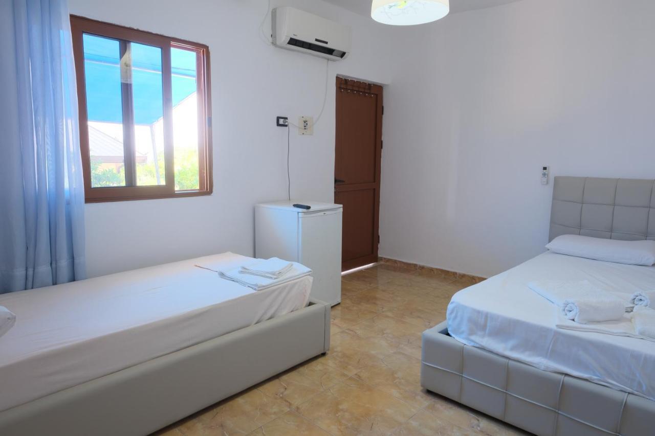 Mehilli Hotel Dhërmi 외부 사진