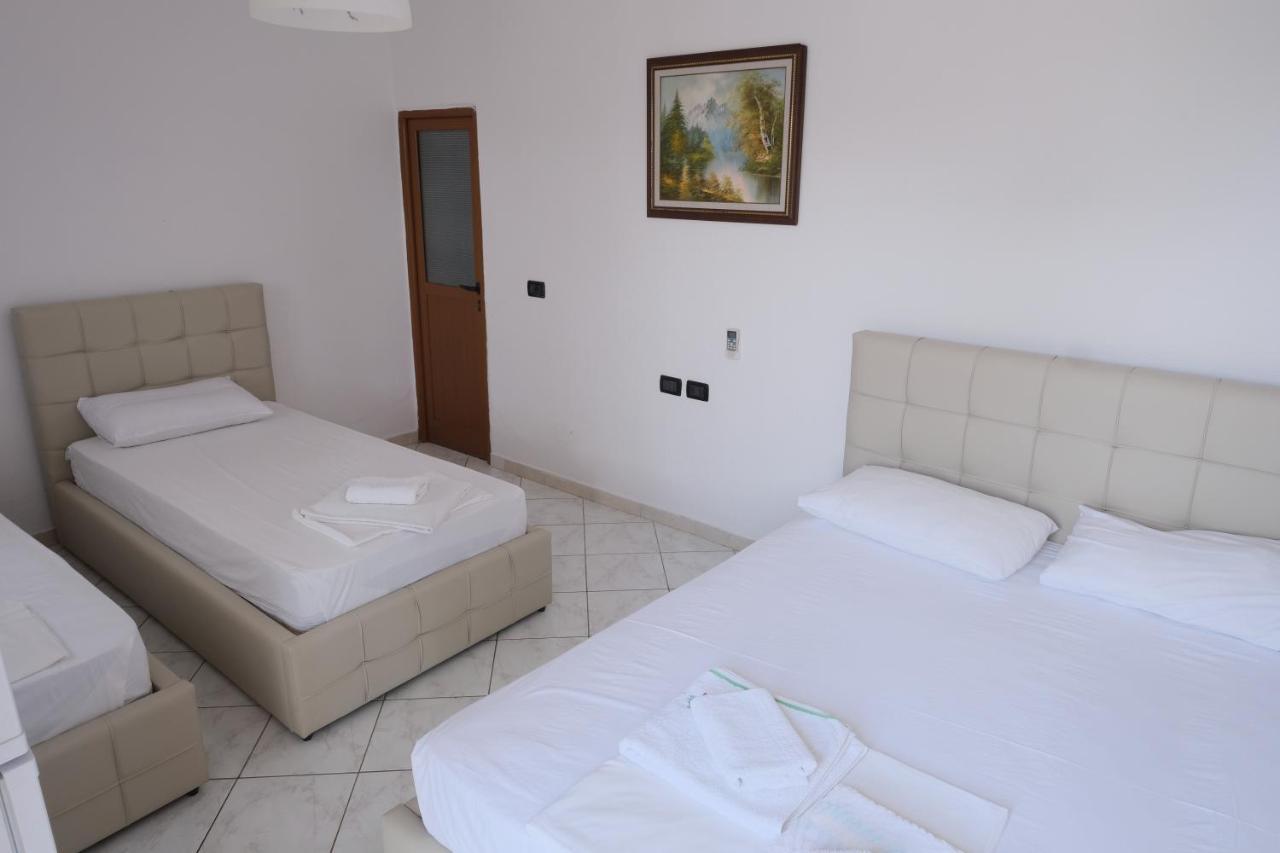 Mehilli Hotel Dhërmi 외부 사진